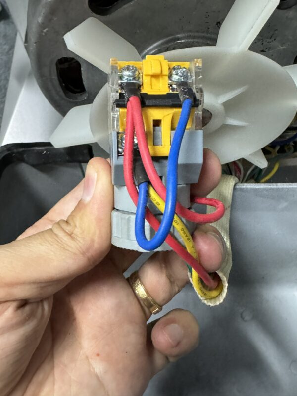 Cách lắp công tắc máy cưa xương J210 20 Cách lắp công tắc máy cưa xương J210